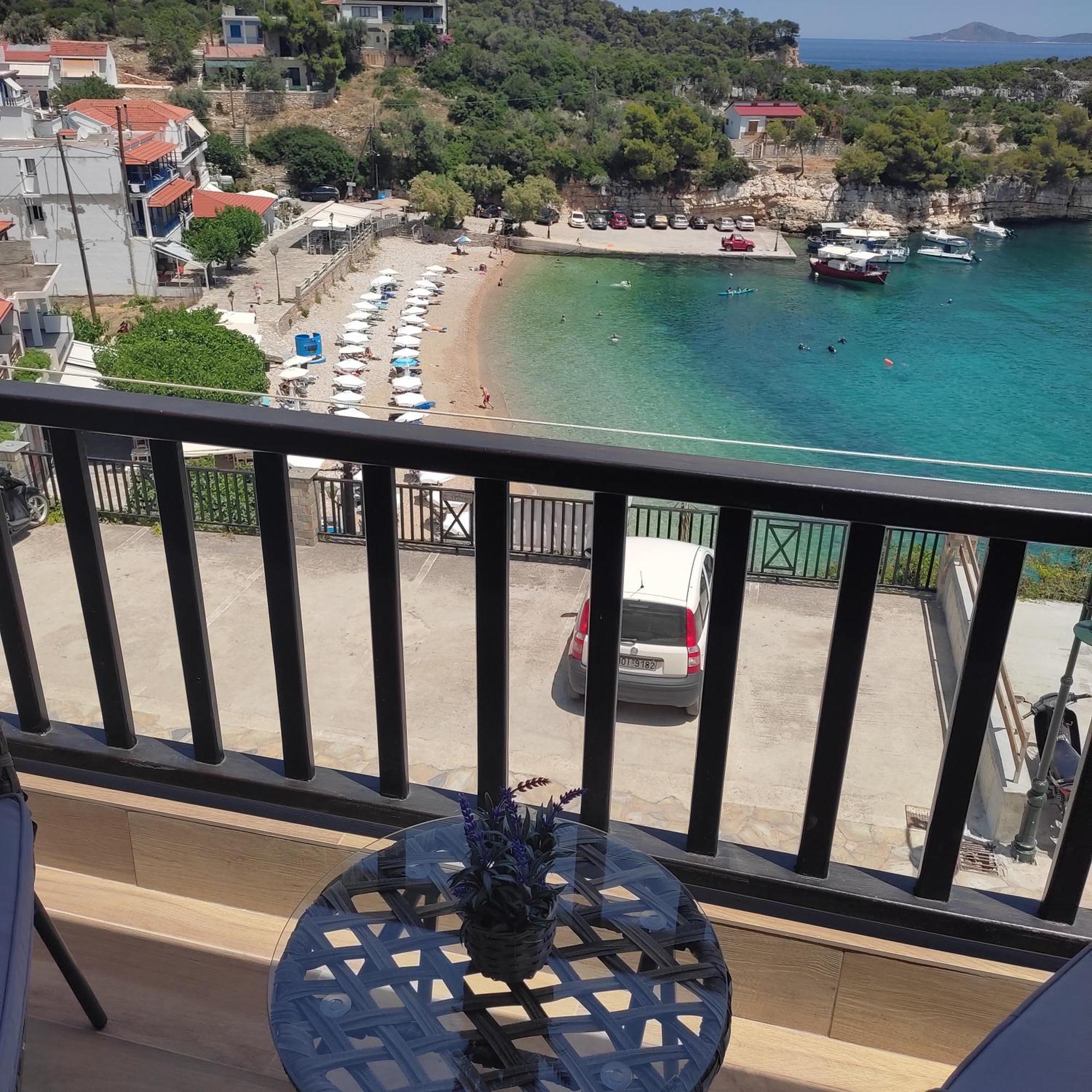 Pansion Nikos *